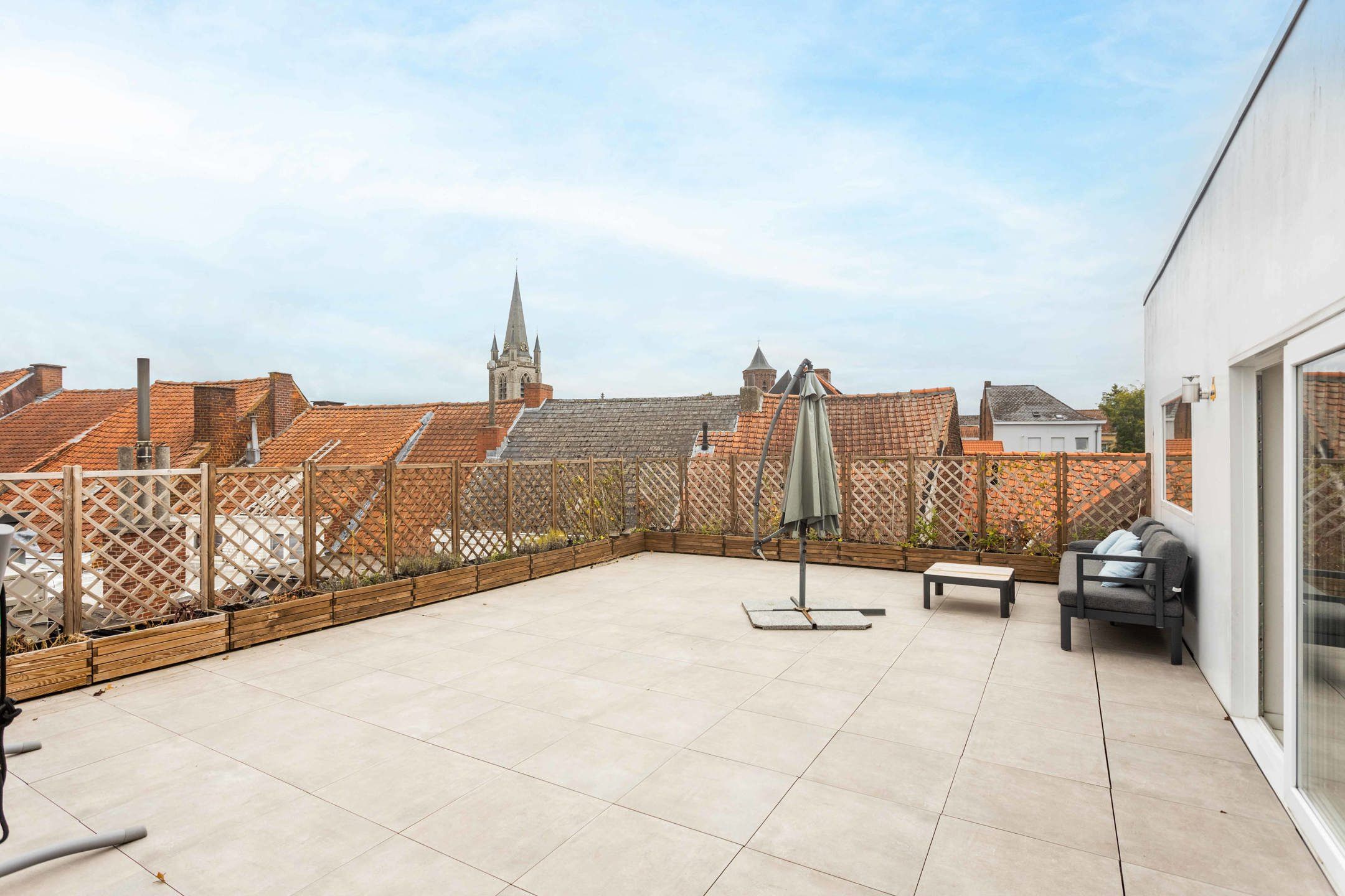 Zeer ruime en trendy stadswoning met heerlijk dakterras! foto 19