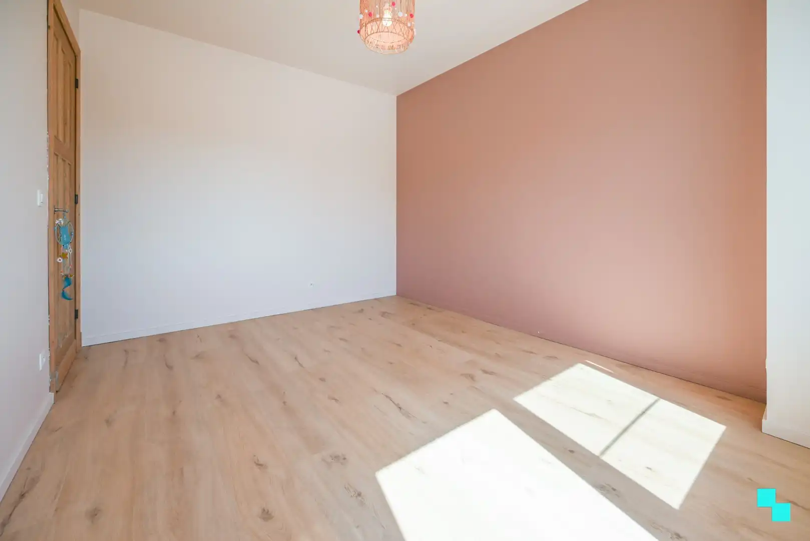 Gerenoveerde 2-slaapkamerwoning in Ingelmunster foto 25