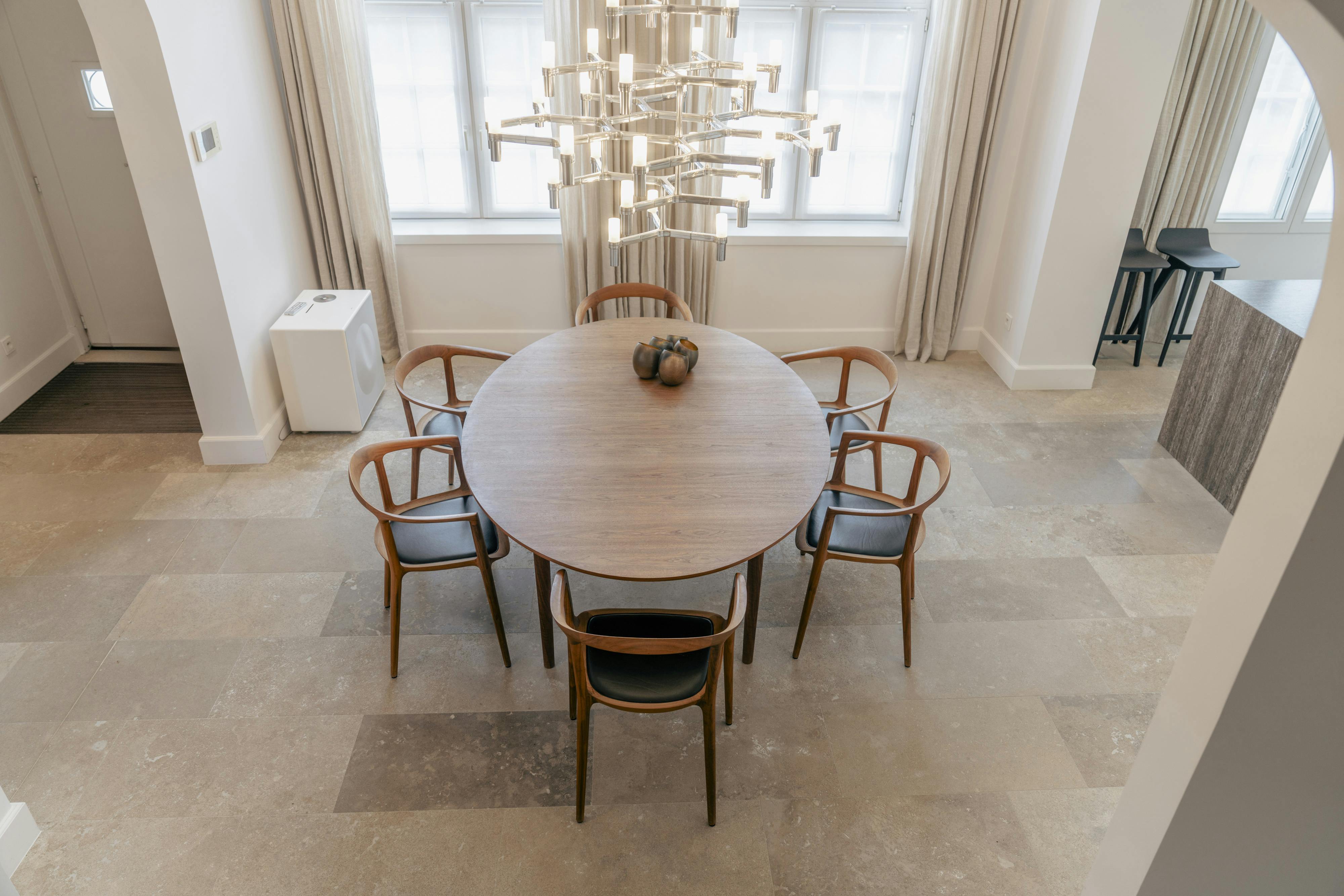 Luxueuze herenwoning met 5 slaapkamers en zwembad. foto 8