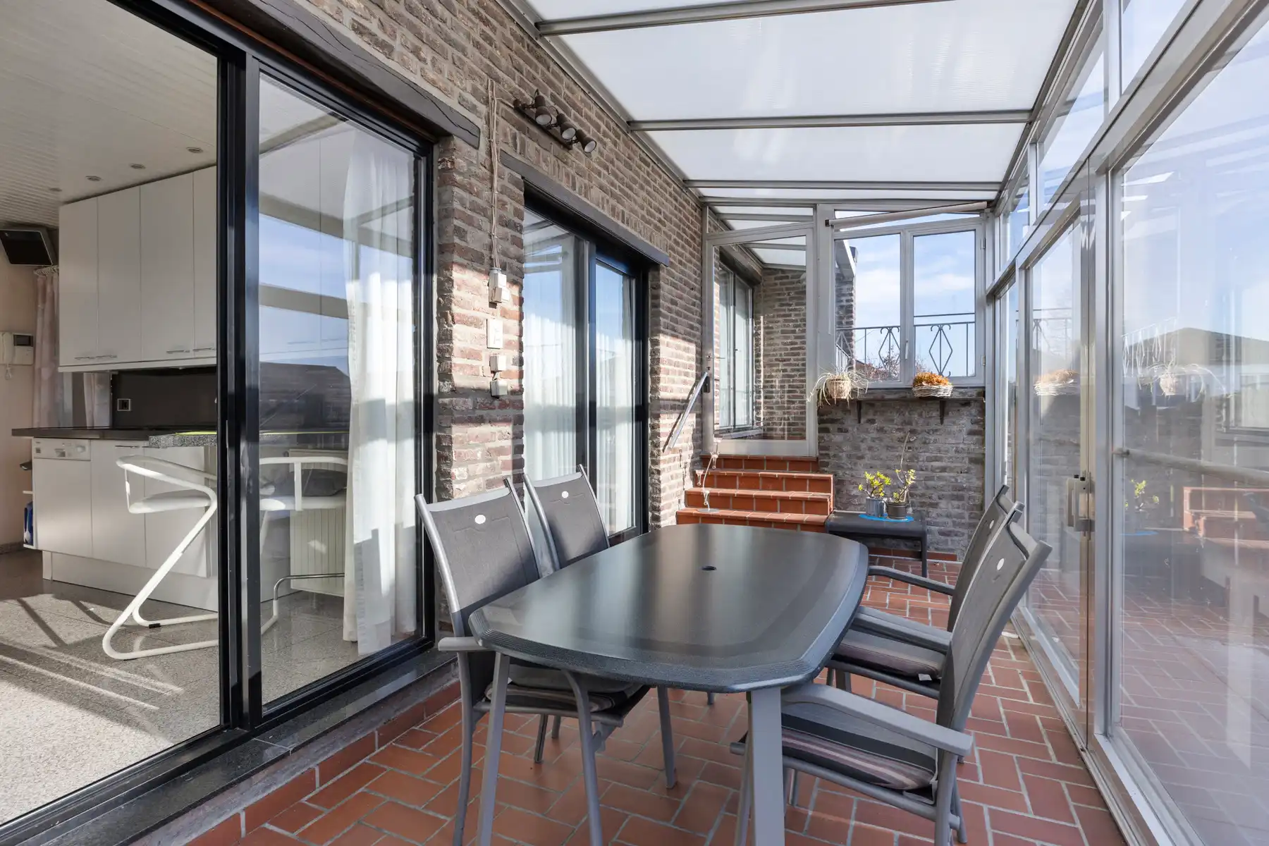 Karaktervolle woning met 4 slaapkamers foto 11