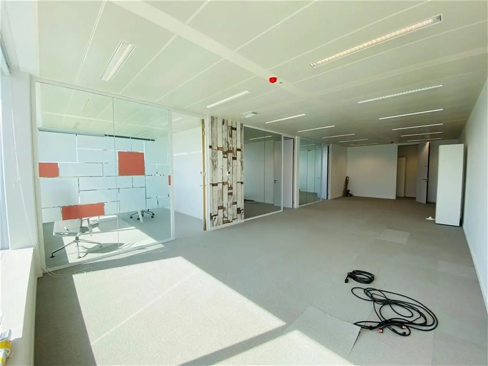 Stijlvolle gemeubelde kantoren - all-in dienstenpakket foto 9