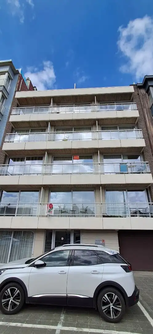 ZONGERICHTE CENTRAAL GELEGEN  STUDIO TE HUUR OP JAARBASIS foto 4