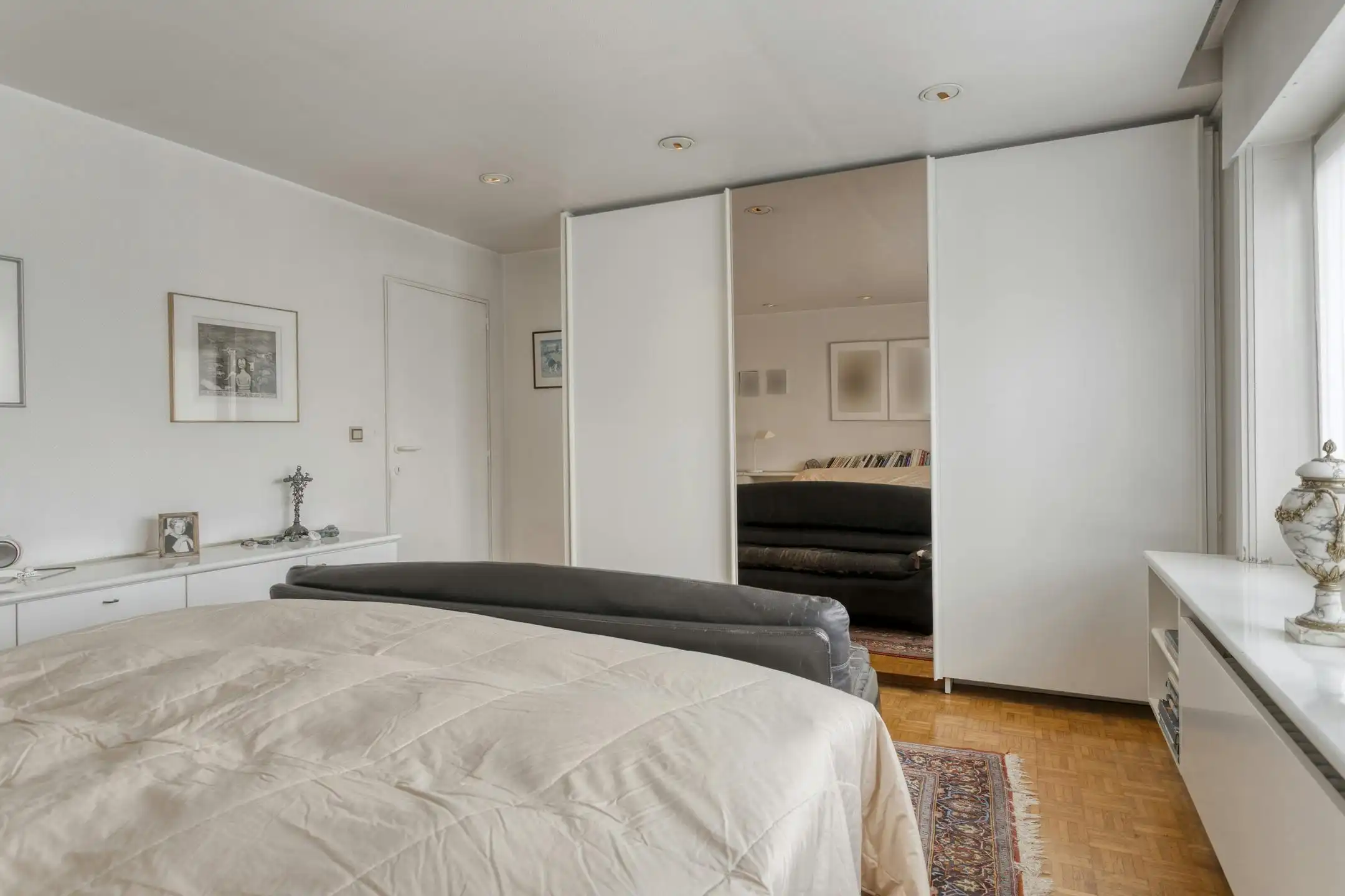 Aangenaam huis met 4 kamers te koop in centrum Beveren-Leie foto 13