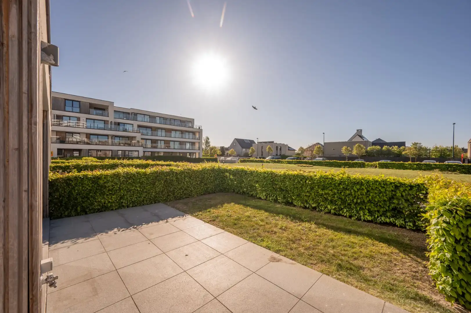 Instapklaar appartement met garage in Bredene foto 7