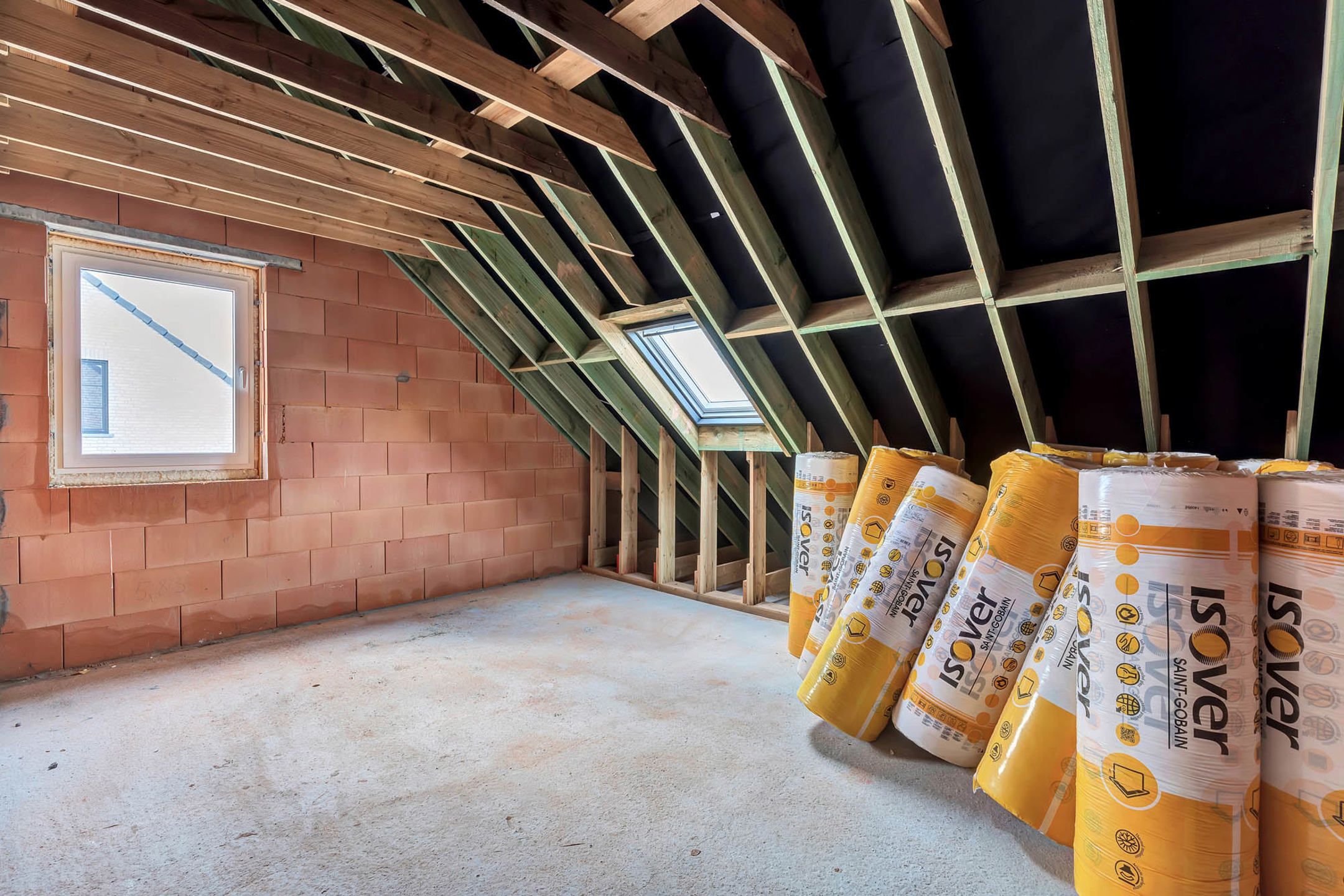 Ruime nieuwbouw HOB, water- en winddicht foto 9