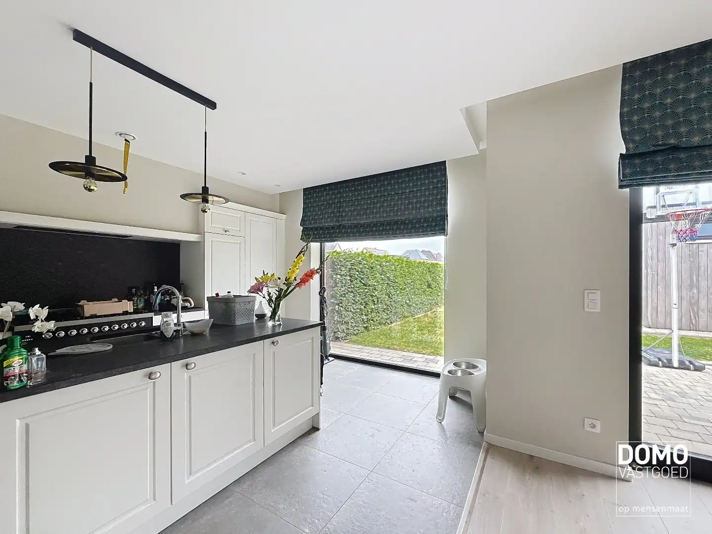 MODERNE WONING IN ALKEN MET TUIN, GARAGE, 4 SLAAPKAMERS EN 2 BADKAMERS foto 6