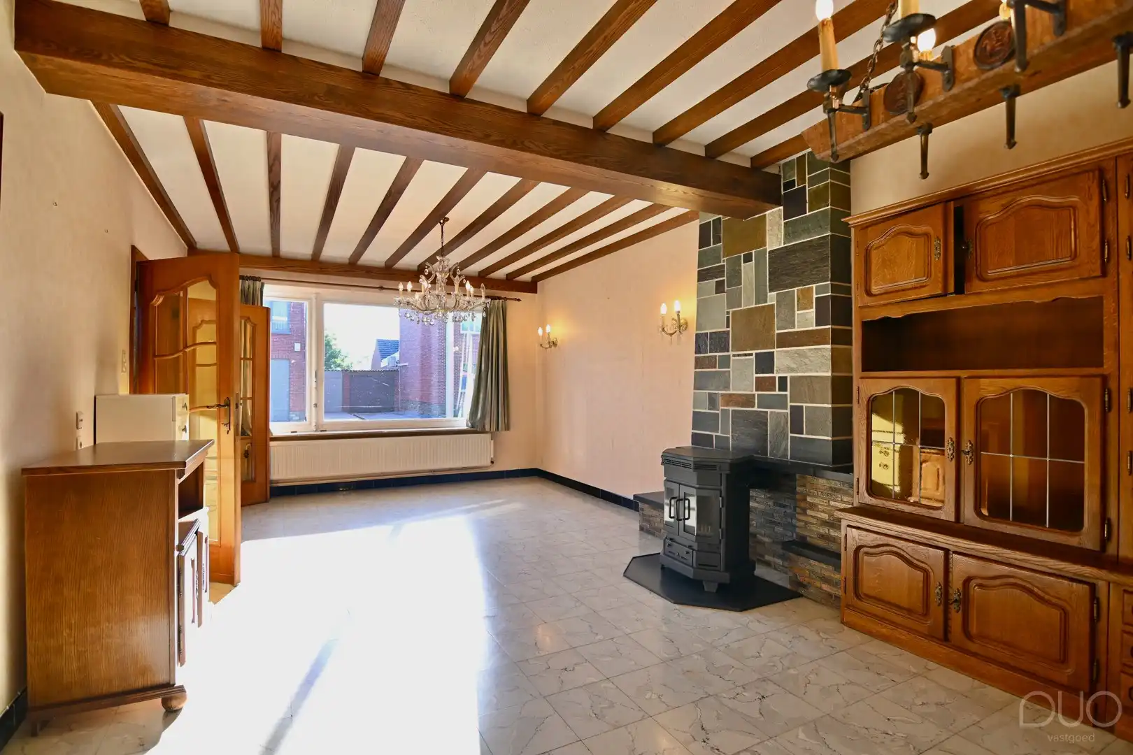 Charmante halfopen woning met loods en bouwmogelijkheden op 9a53ca foto 3