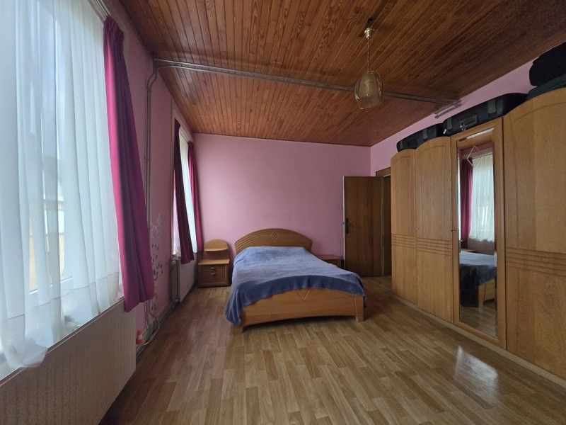 Ruime woning met tuin dichtbij het centrum van Machelen foto 16