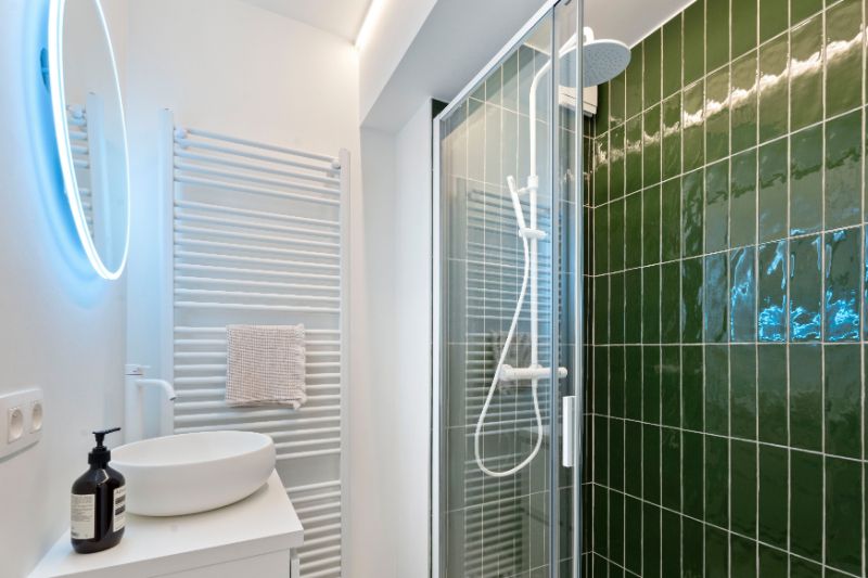 Gerenoveerd 3 slaapkamer, 2 badkamer appartement op de zeedijk in Sint-Idesbald met balkon foto 12