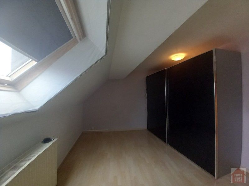 Zeer ruim triplex appartement te huur in centrum Tienen foto 19