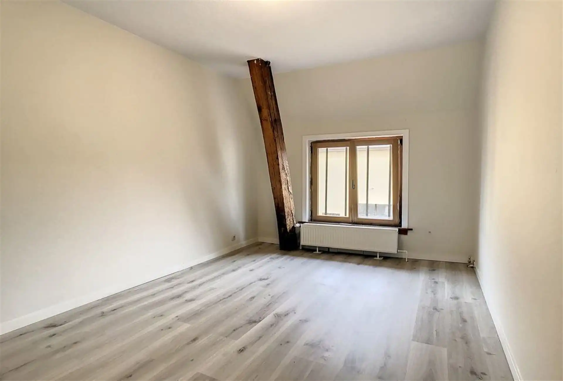 Duplex appartement op een uitstekende locatie foto 6