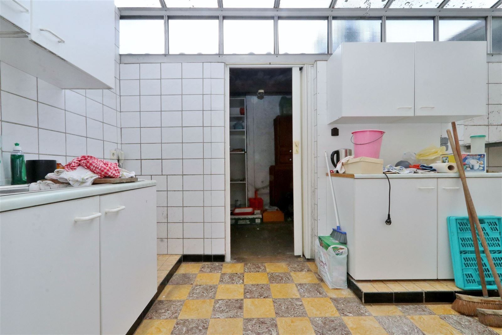 Te renoveren 3-gevelwoning met 3 slaapkamers te Lembeek foto 9