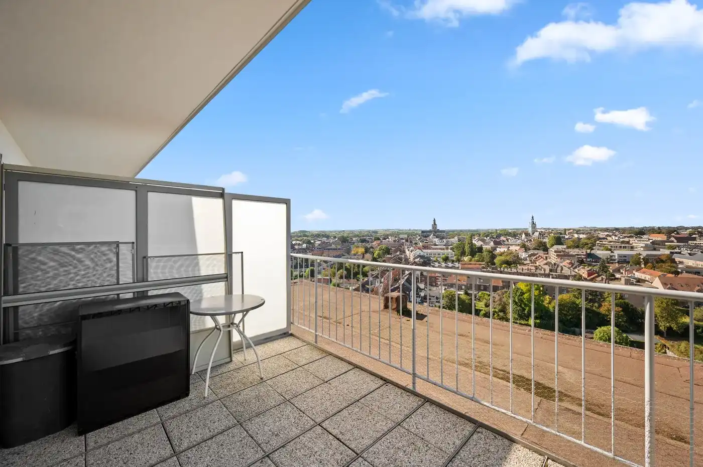 Charmant dakappartement met prachtig uitzicht in Tienen, ideaal als investering foto 2