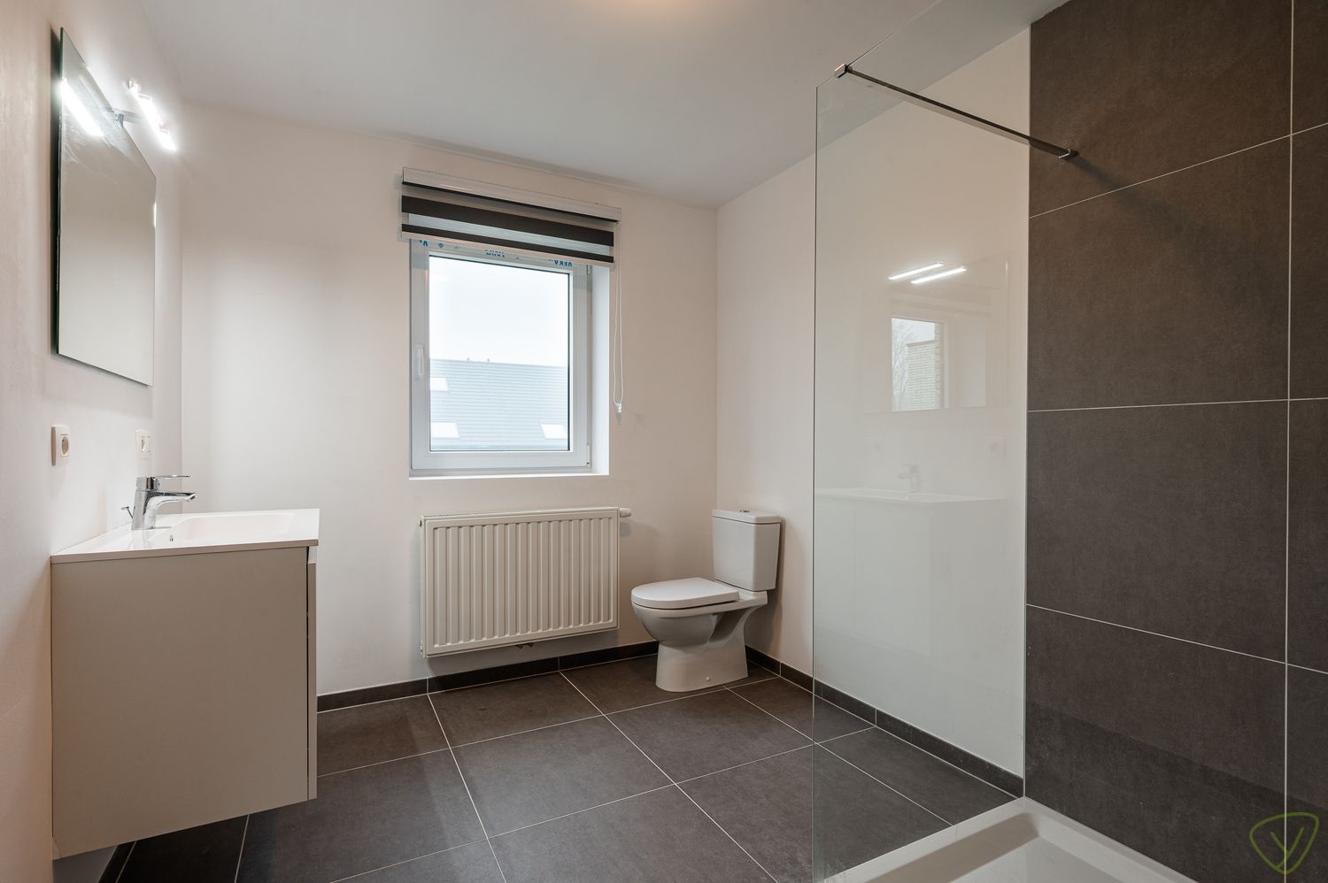 Instapklare BEN-woning met 4 slaapkamers en tuin in rustige verkaveling foto 17