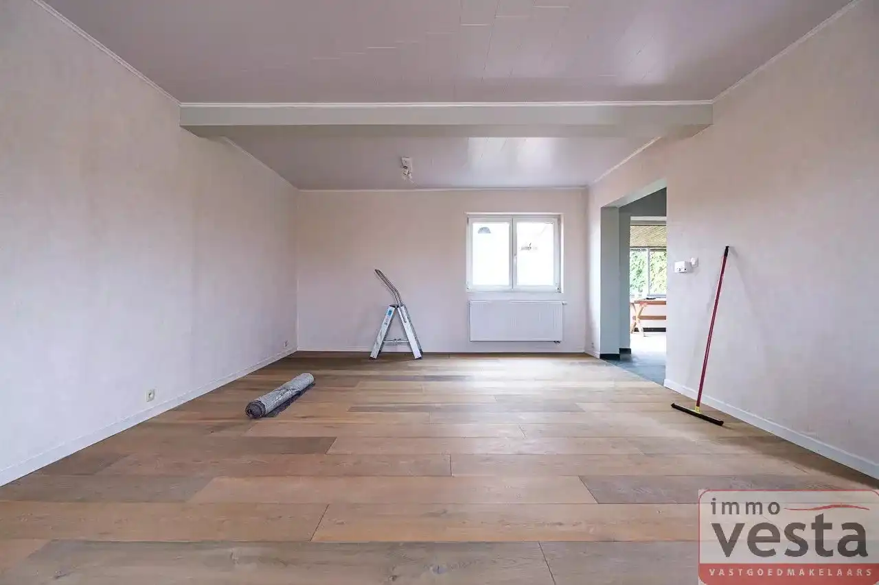 Verzorgde woning met drie slaapkamers foto 3