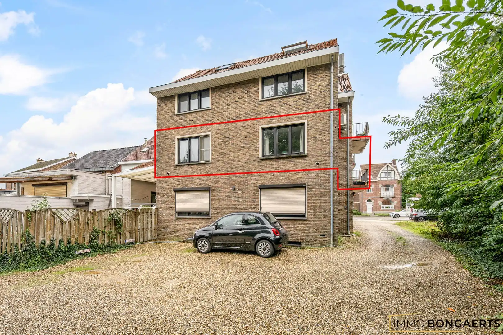 Gemeubeld appartement met 2 slaapkamers foto 2