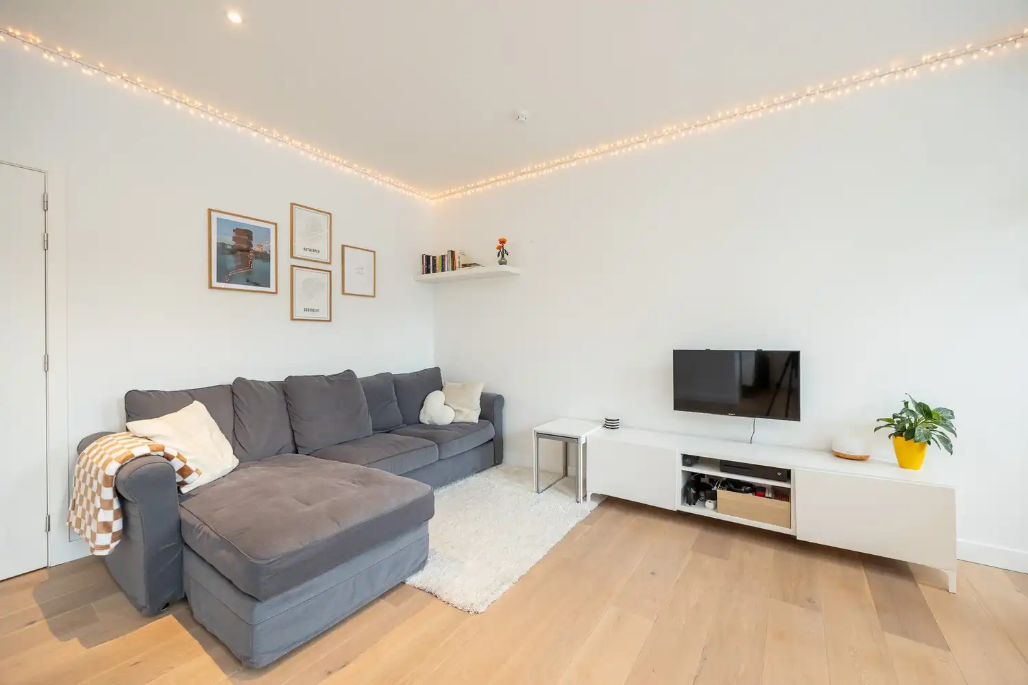 Instapklaar en energiezuinig appartement op toplocatie tussen het Eilandje en de Paardenmarkt foto 6