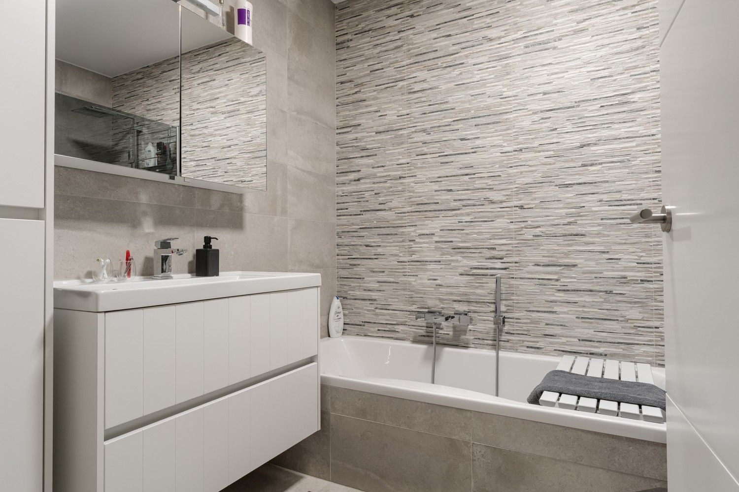Ruim en lichtrijk  3 slaapkamer appartement met 2 terrassen  (49m²)  op toplocatie in Overpelt centrum foto 20