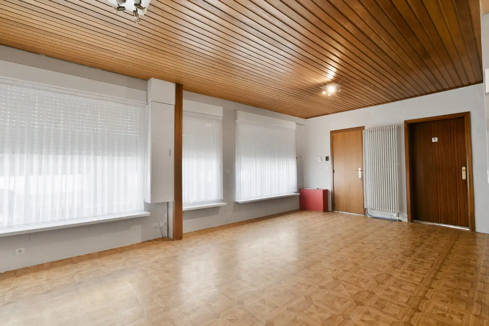 Hoekwoning met 3 slaapkamers te huur in Jabbeke!  foto 3