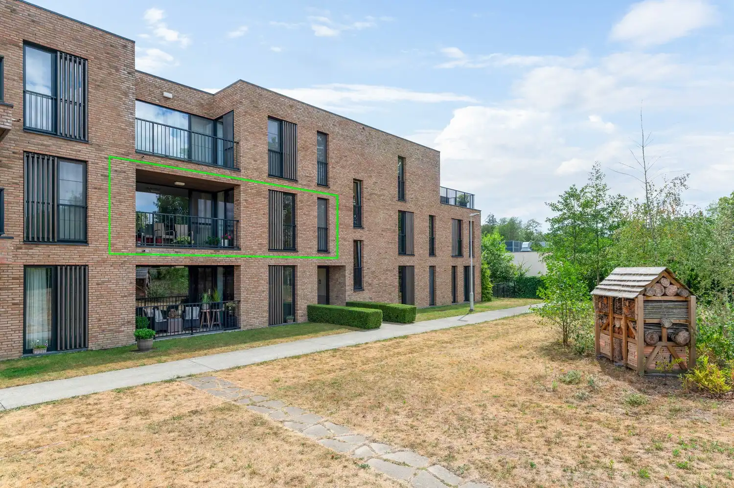 Recent appartement met 2 slaapkamers, overdekte terrassen en gemeenschappelijke tuin foto 17
