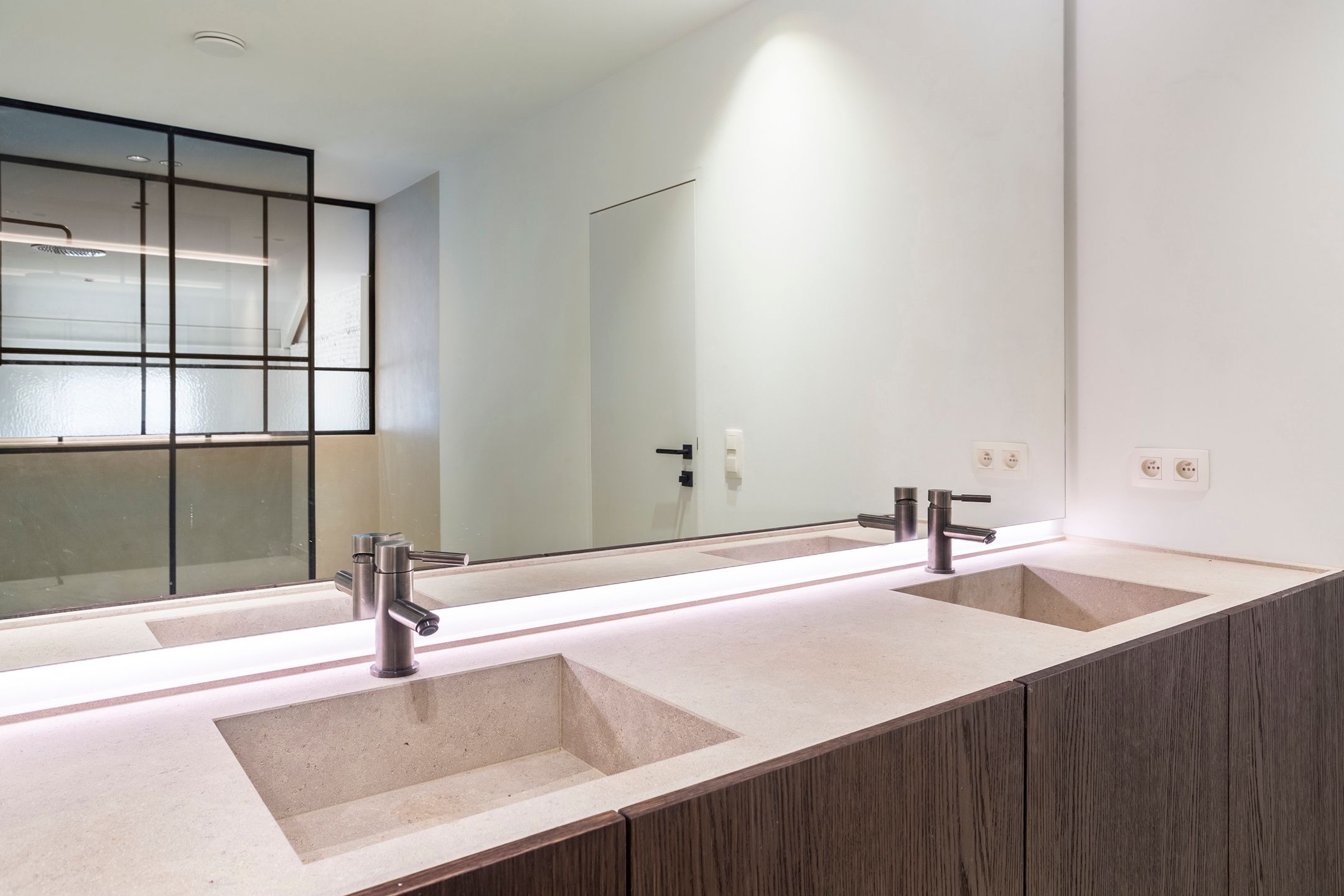 stijlvolle loft met 2 slaapkamers op het Eilandje foto 15