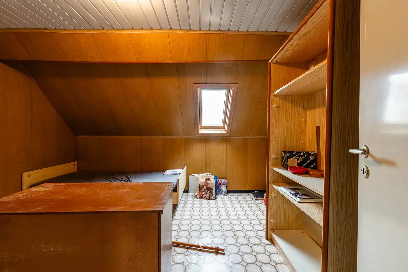 Te renoveren woning met ruime tuin in Merelbeke Flora foto 21
