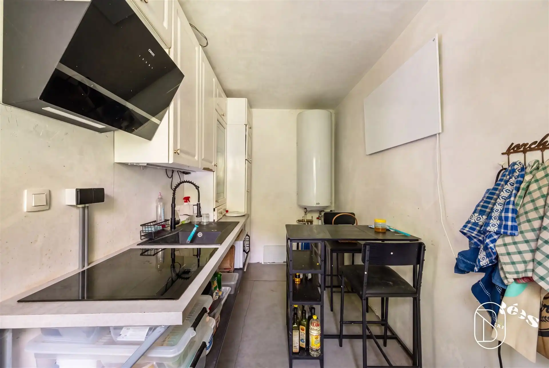 Uitzonderlijke af te werken villa woning op 5.600 m² foto 17