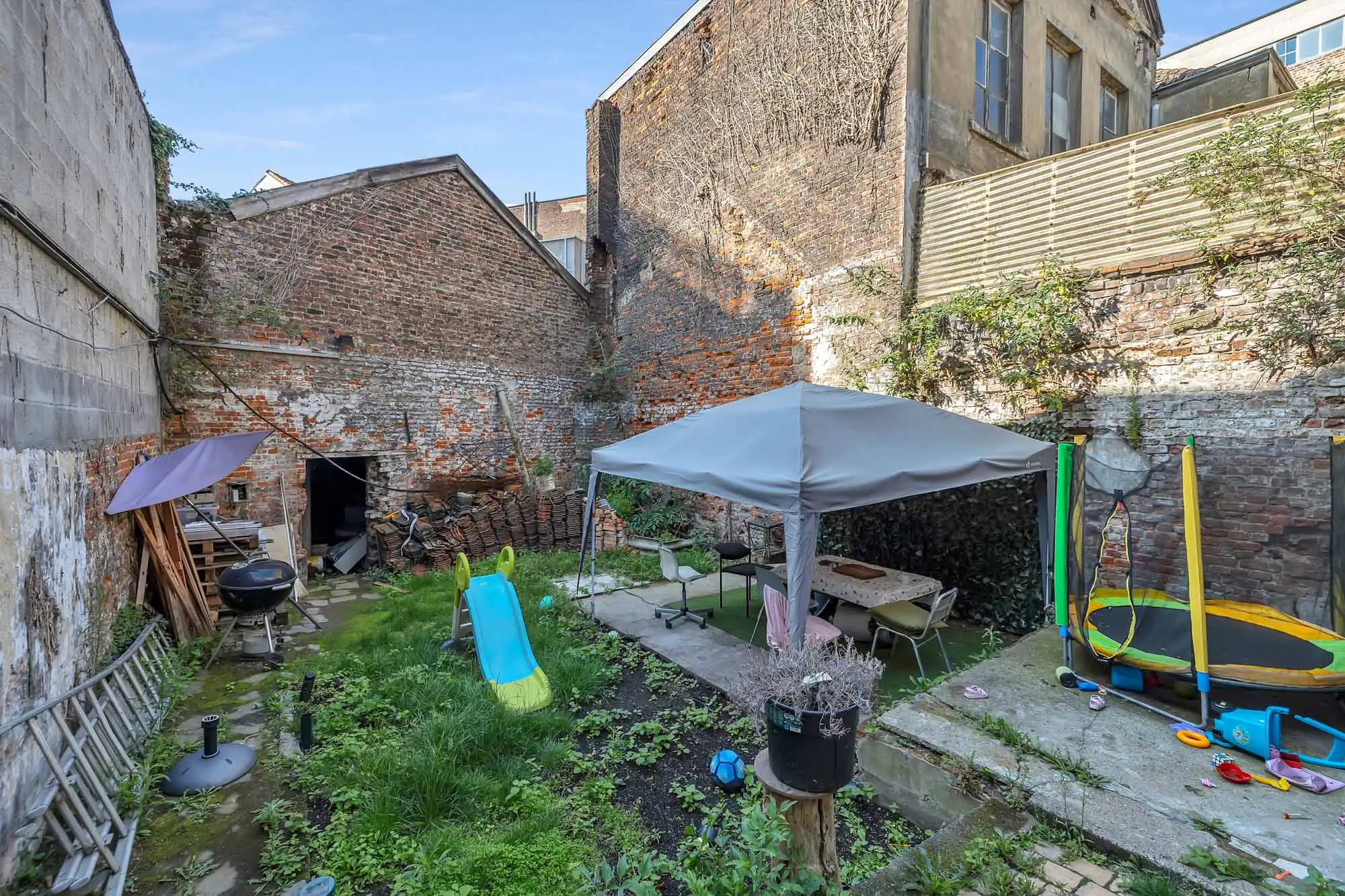 Appartementsgebouw met handelsgelijkvloers in Molenbeek foto 16