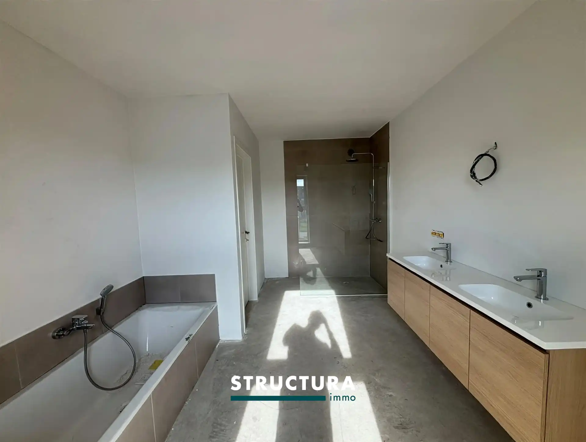 Energiezuinige nieuwbouw woning in nieuwe, rustige wijk! foto 14