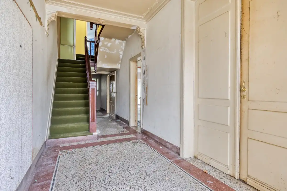 Voormalig brouwershuis en brouwerij in art-deco foto 3