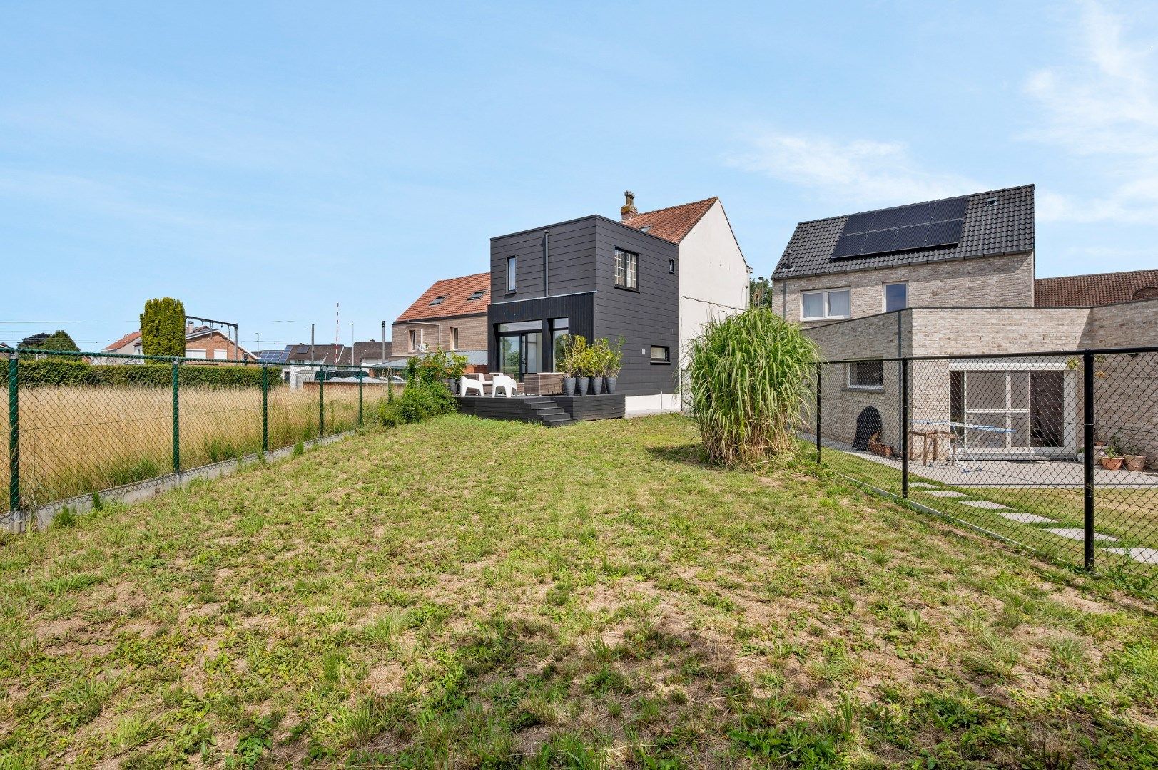 Kwalitatief gerenoveerde alleenstaande woning met 3 slaapkamers en zuidgerichte tuin in Wervik foto 9