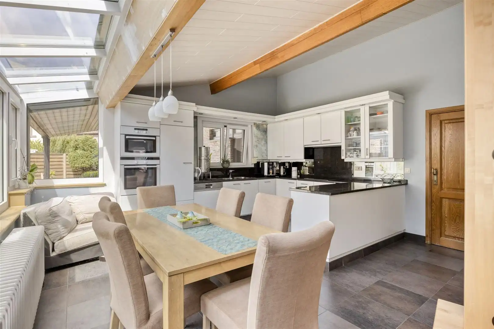 TE KOOP: Woning met handelsruimte en appartement in Eksel! foto 25