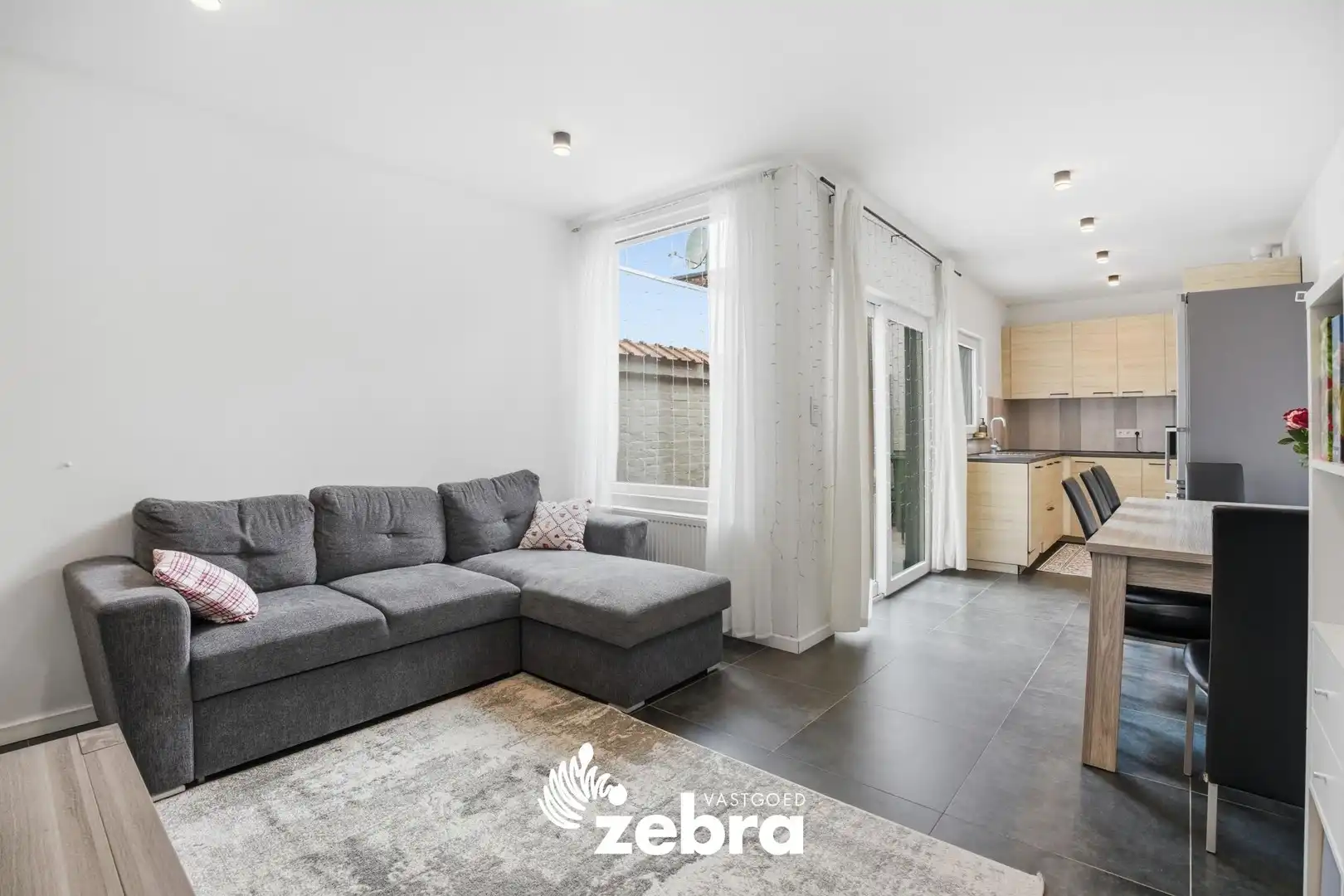 Perfect instapklare woning met 3 slaapkamers te Roeselare! foto 6