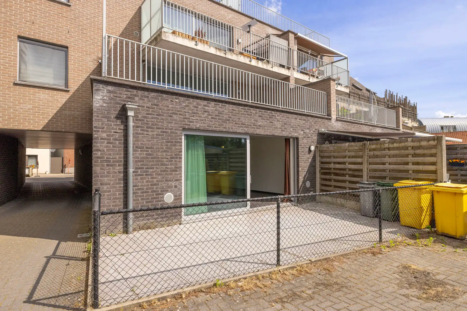 Instapklaar gelijkvloers appartement (97 m²) + parkeerplaats foto 16