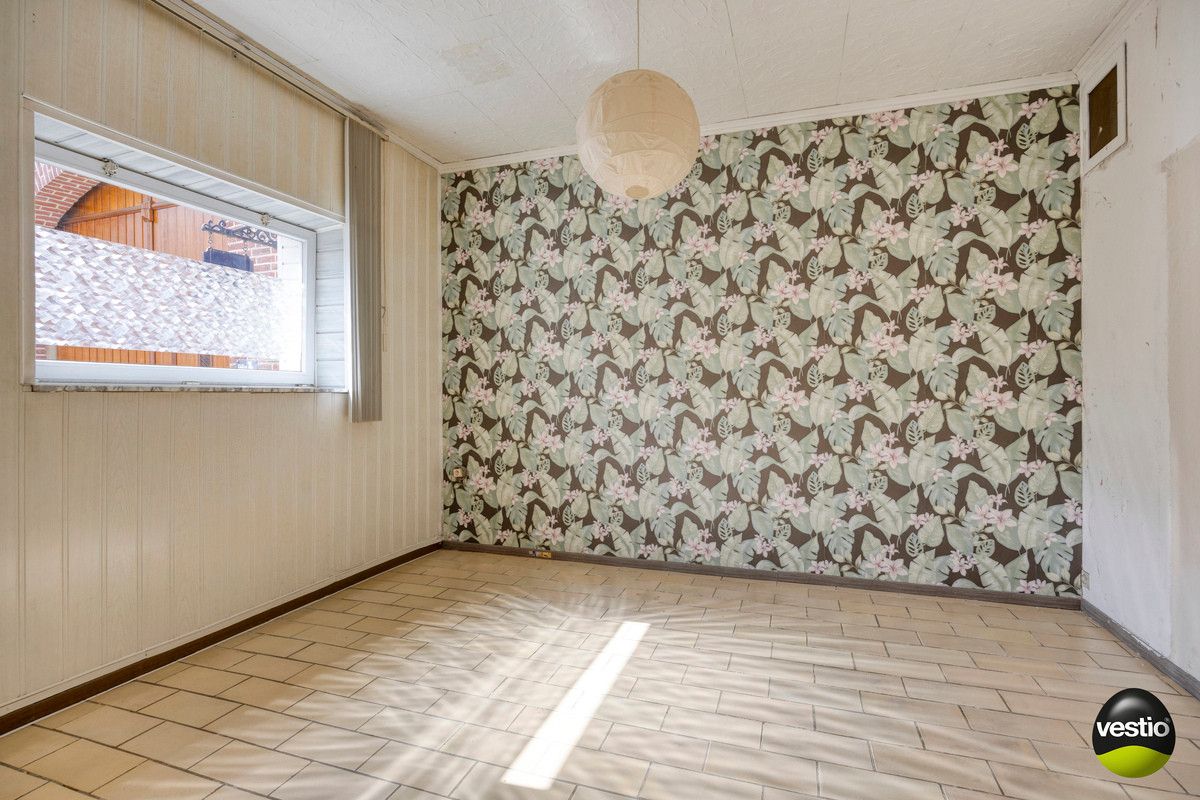 OP TE FRISSEN WONING MET 2 SLK OP 4A95CA IN DORPSKERN TE ZICHEN-ZUSSEN-BOLDER. foto 11