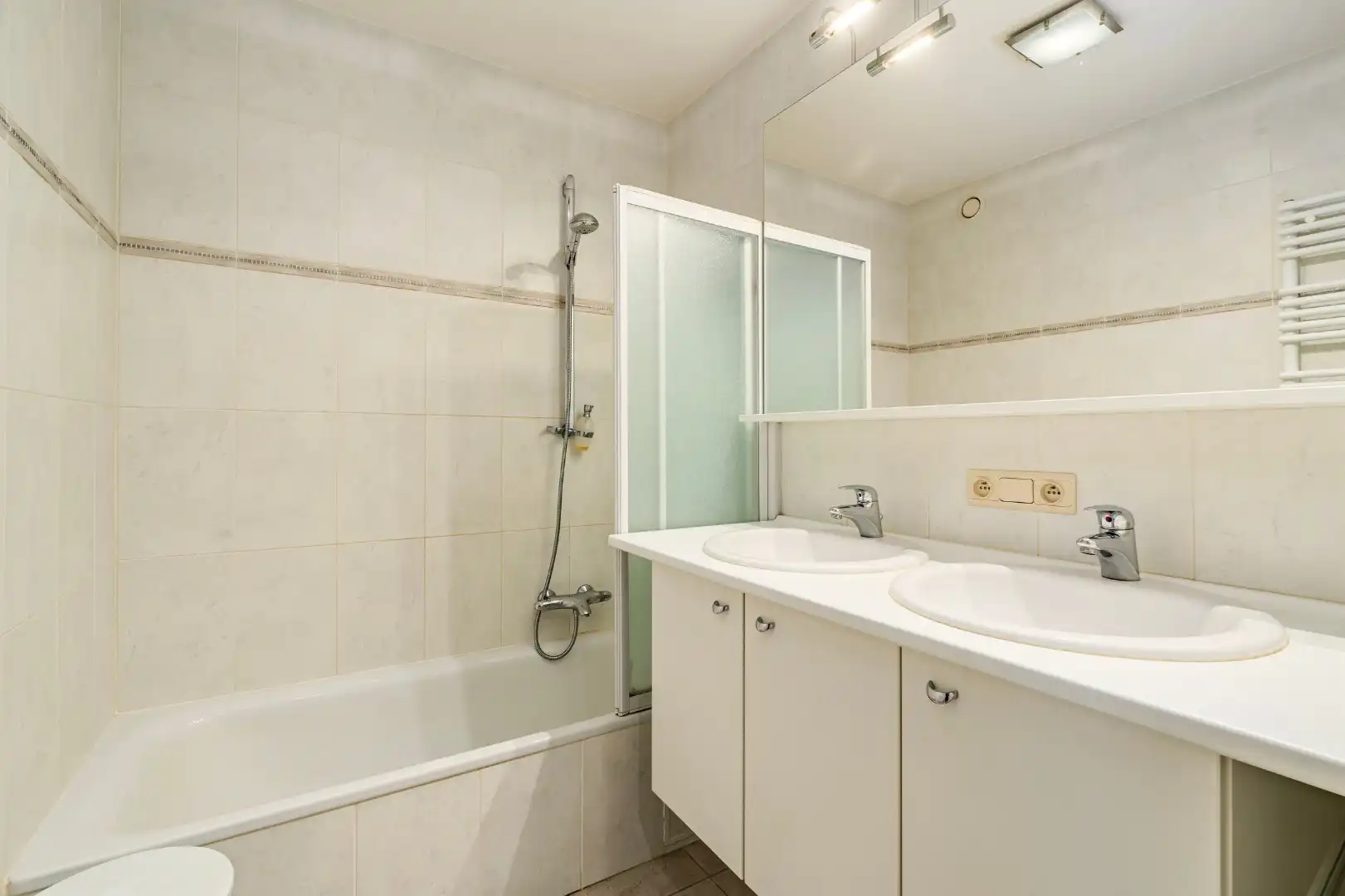 Instapklaar appartement met prachtig zeezicht. foto 7