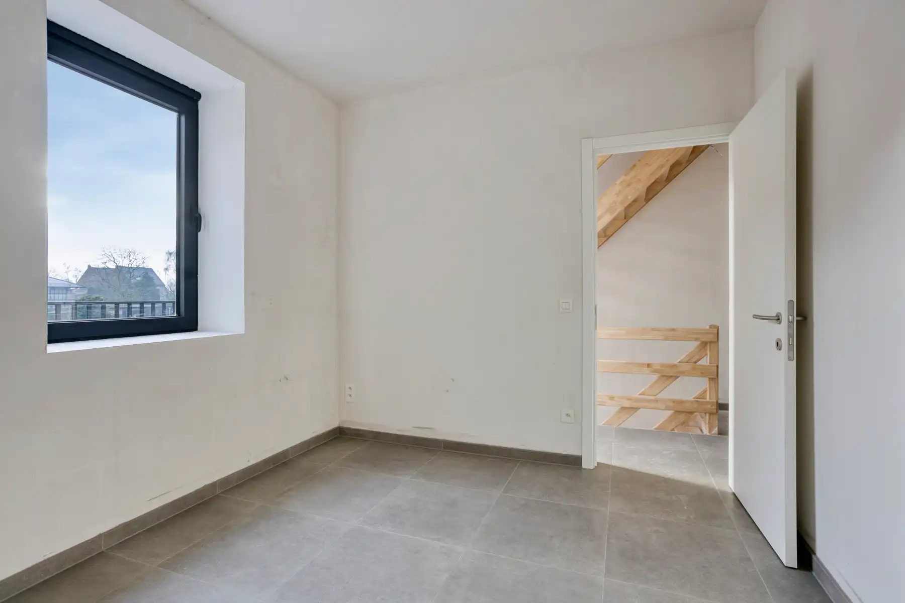 Ruime energiezuinige woning onder registratierechten foto 12