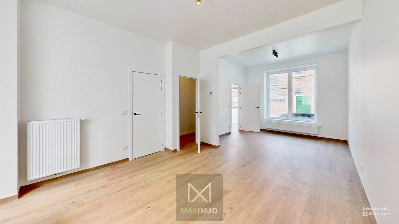 🏡 Instapklare & volledig gerenoveerde woning met 4 slaapkamers en zonnige tuin te koop in Lauwe – EPC B foto 2