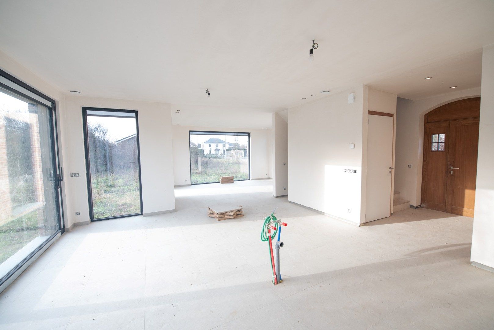 Prachtige energiezuinige nieuwbouwwoning te huur met 3 slaapkamers foto 3