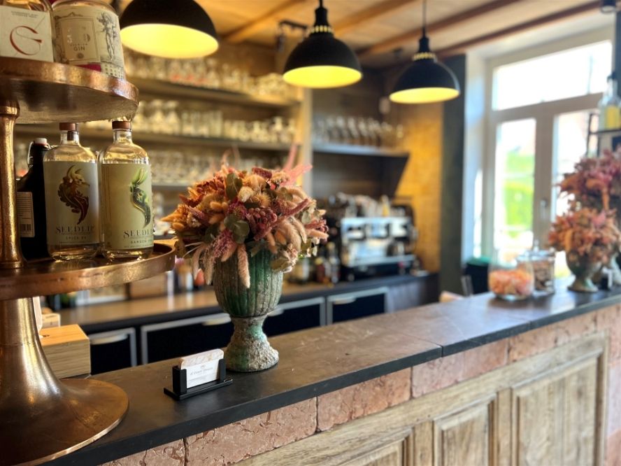 Charmant ingericht landhuis met restaurant te koop foto 5