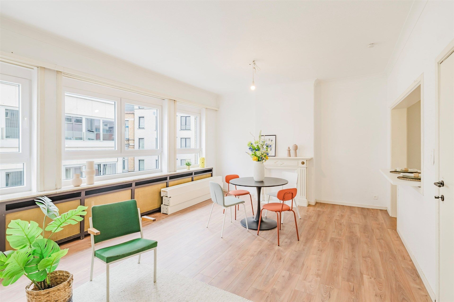 Interessant één slaapkamer appartement op top ligging in Gent  foto {{pictureIndex}}