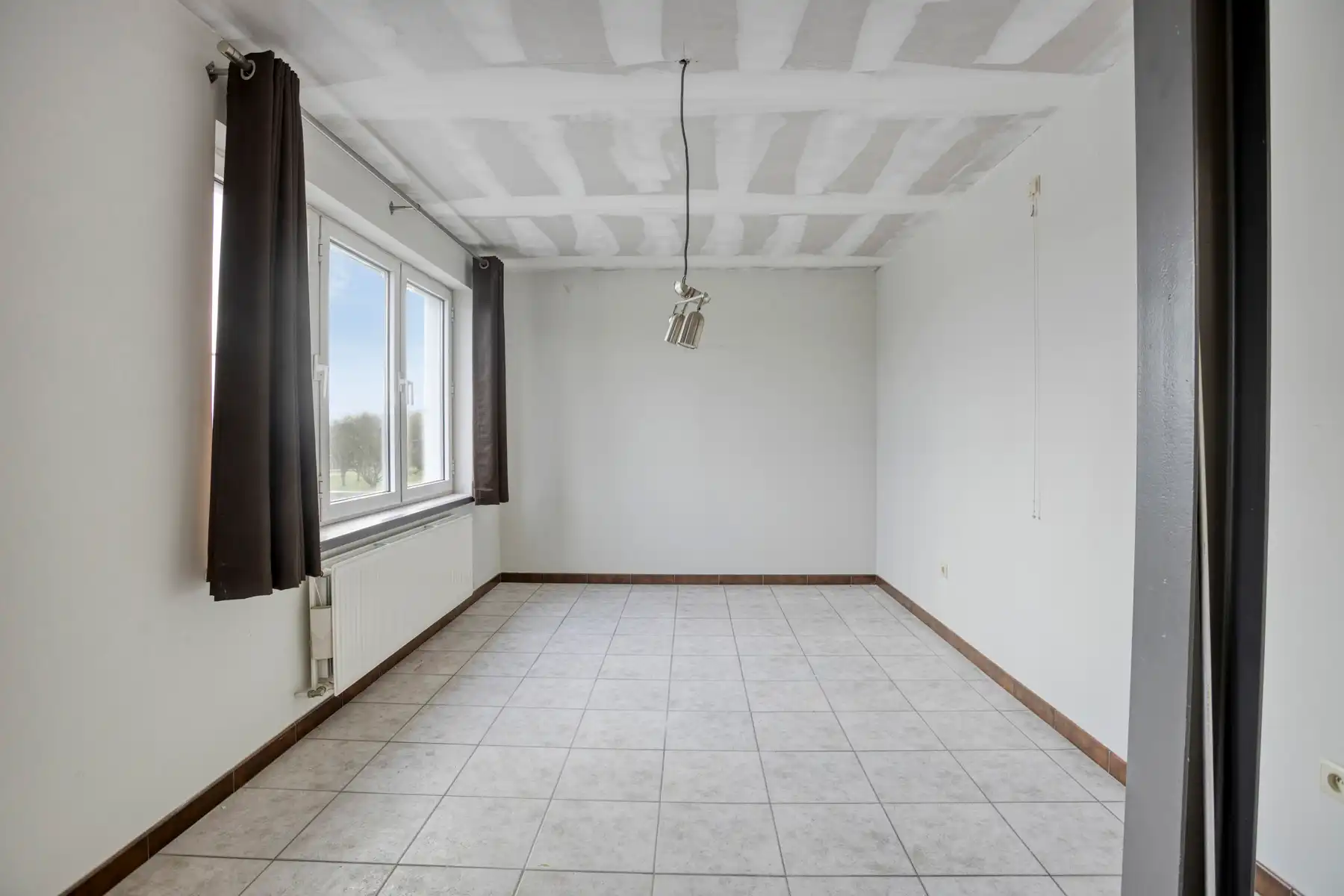 Ruim en lichtrijk appartement (130 m²) met 2 slaapkamers te landen! foto 8