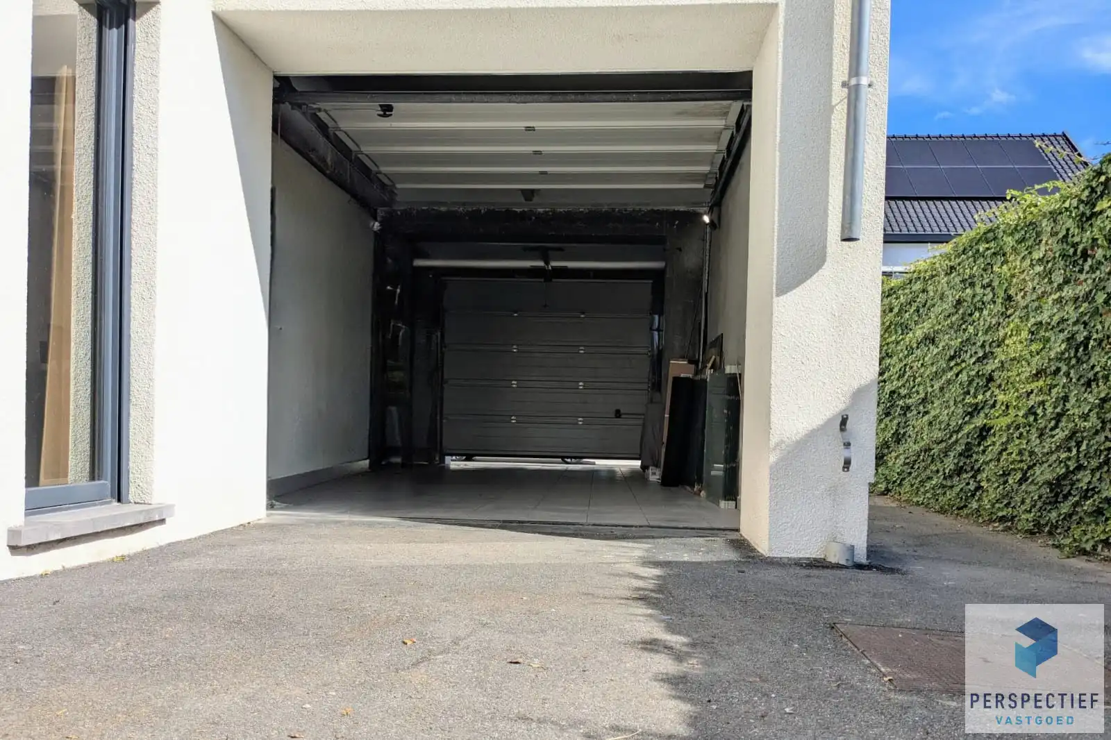 BEZOEKMOMENT ZATERDAG 25/04 VAN 14U TOT 16U | Ruime, instapklare woning met 4 slaapkamers, garage en magazijn op 970 m² foto 14