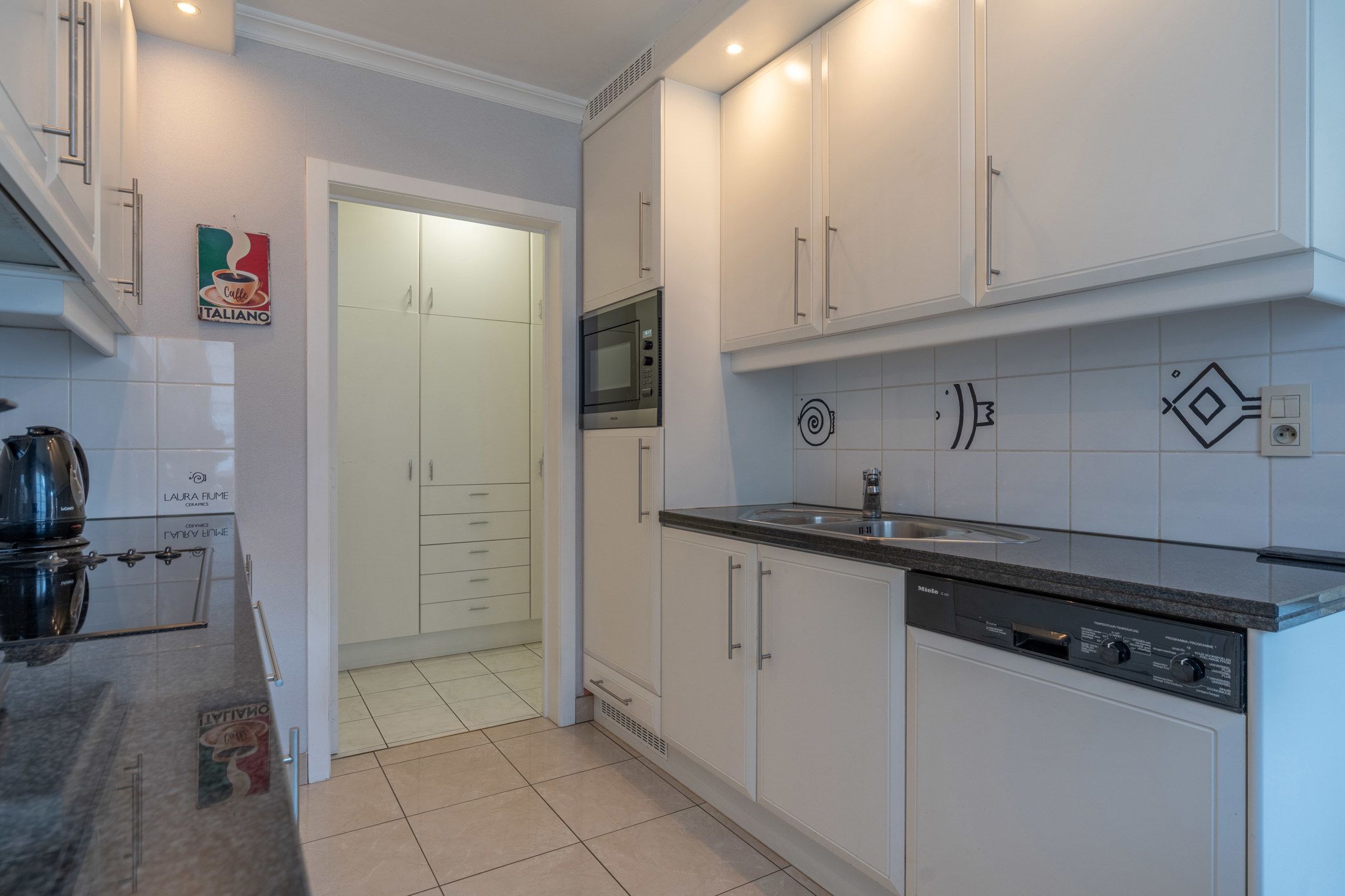 2 slpk appartement met terras en garagebox te Turnhout. foto 10