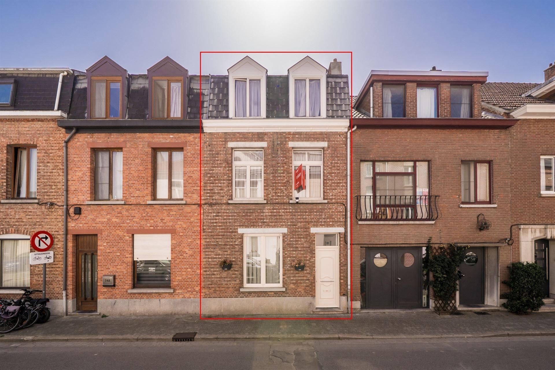 Instapklare woning met 3 slpks nabij station. foto 25