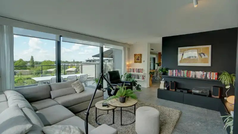 Exclusieve penthouse 137m² + dakterras 86m² in parkdomein foto 8