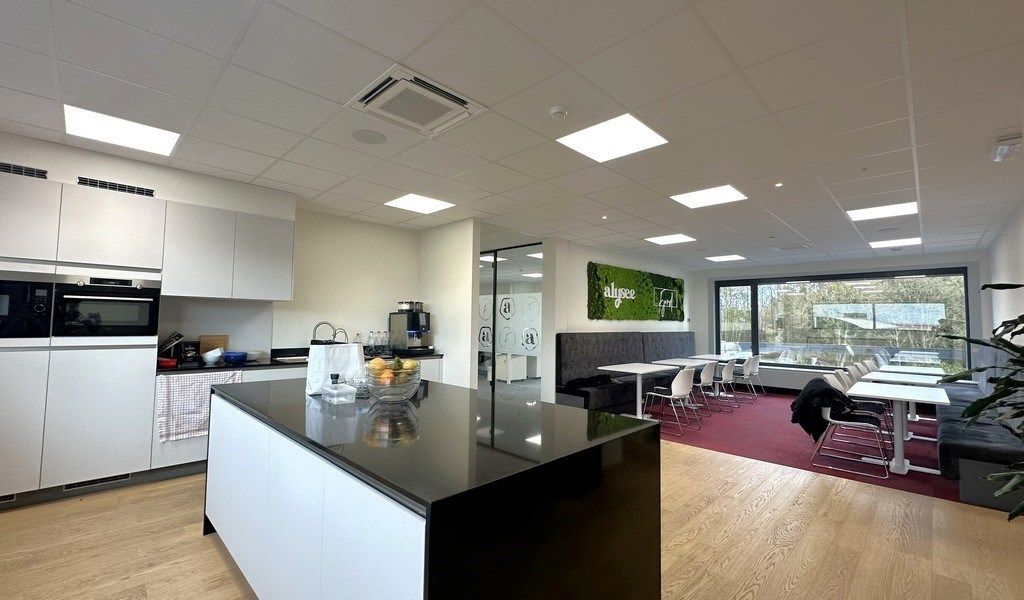 Exclusief ingericht kantoor te huur in Dionysius KMO center te Sint-Denijs-Westrem foto 5