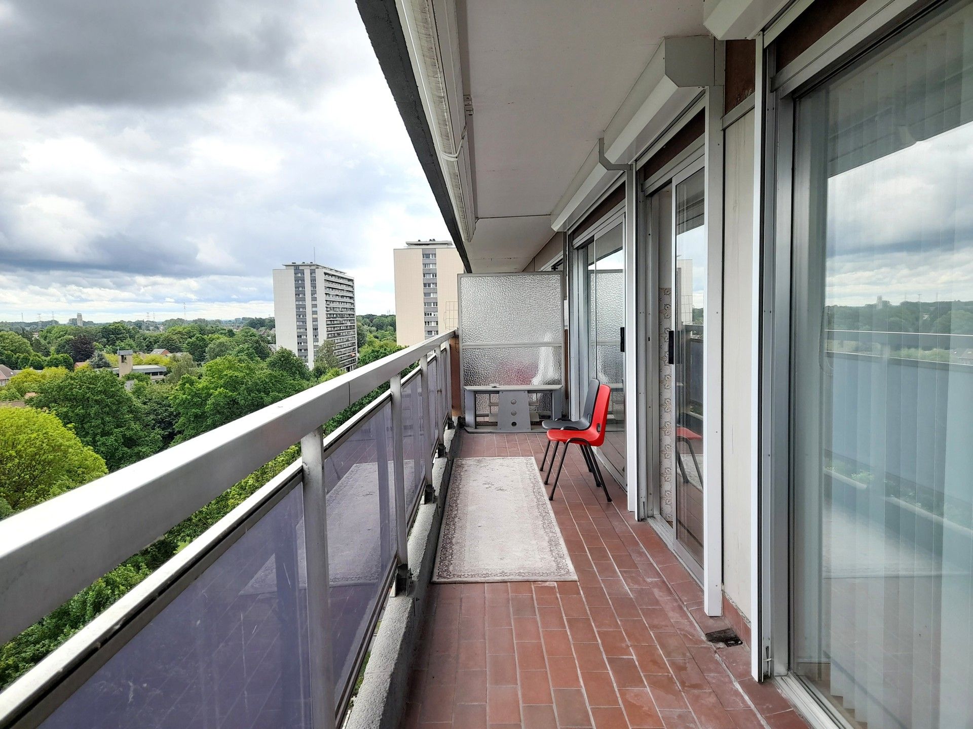 Lichtrijk en net 1-slaapkamerappartement met fantastisch uitzicht foto 10
