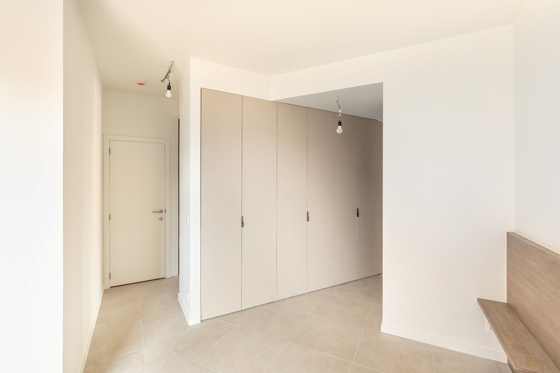 Nieuwbouw één-slaapkamer appartement foto 8