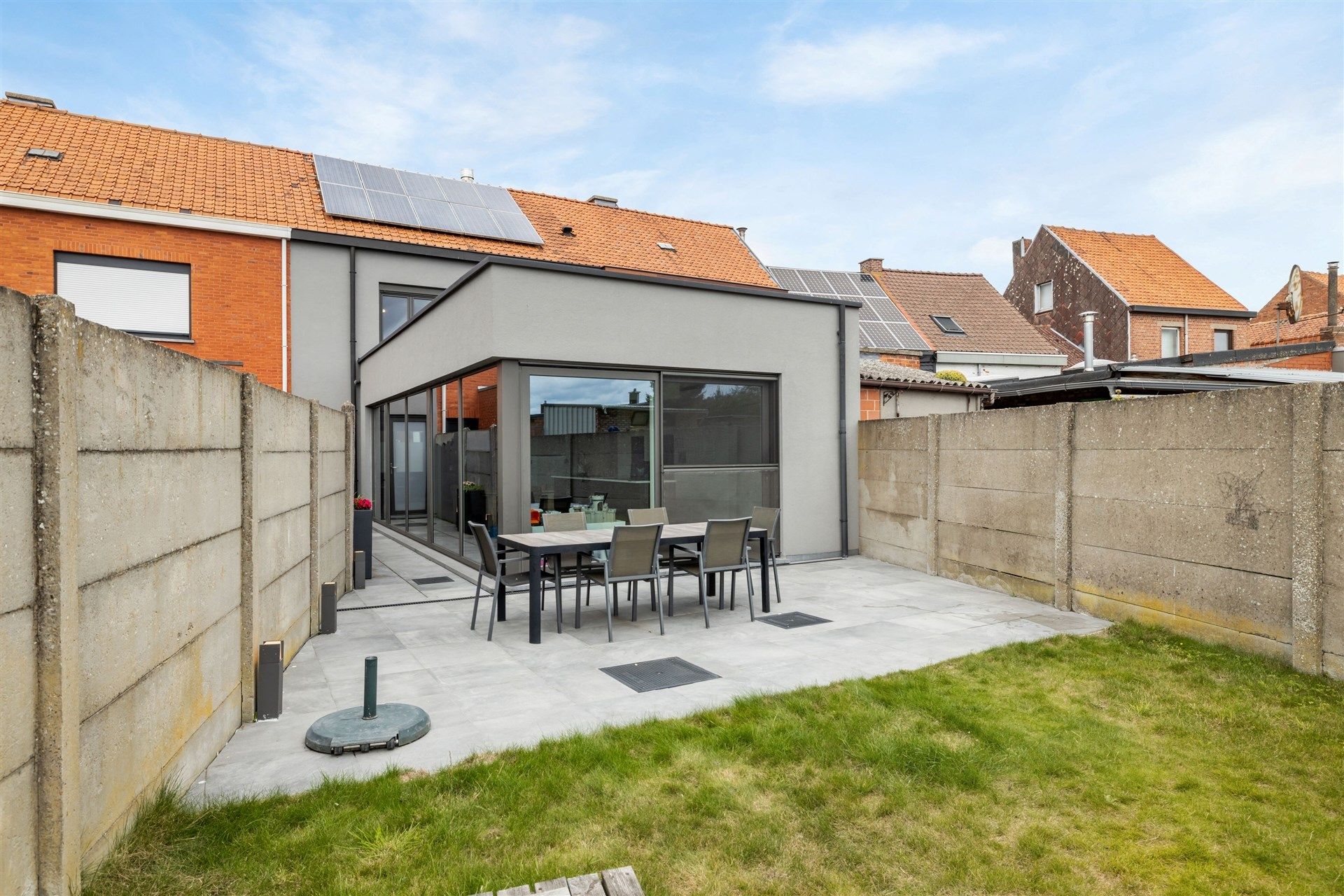 Instapklare gezinswoning met 3 slaapkamers in Sint-Gillis-Waas foto 28